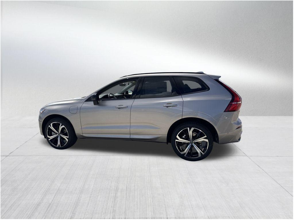 new 2025 Volvo XC60 Plug-In Hybrid car, priced at $70,735