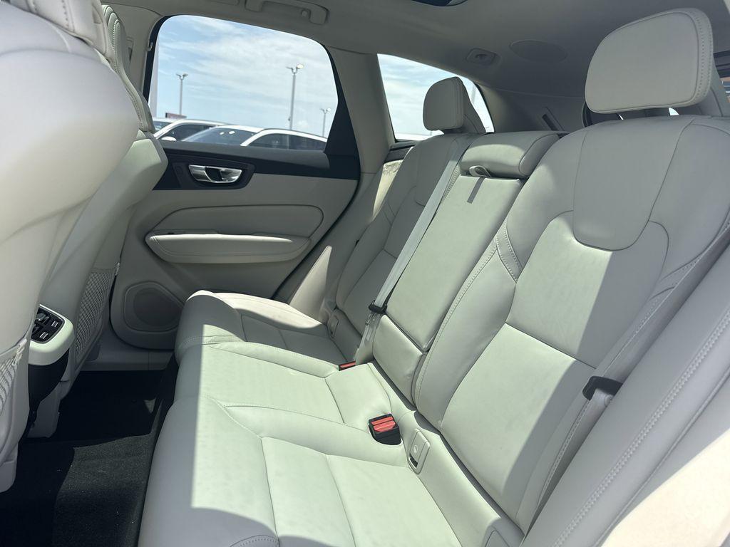 new 2026 Volvo XC60 car, priced at $62,935