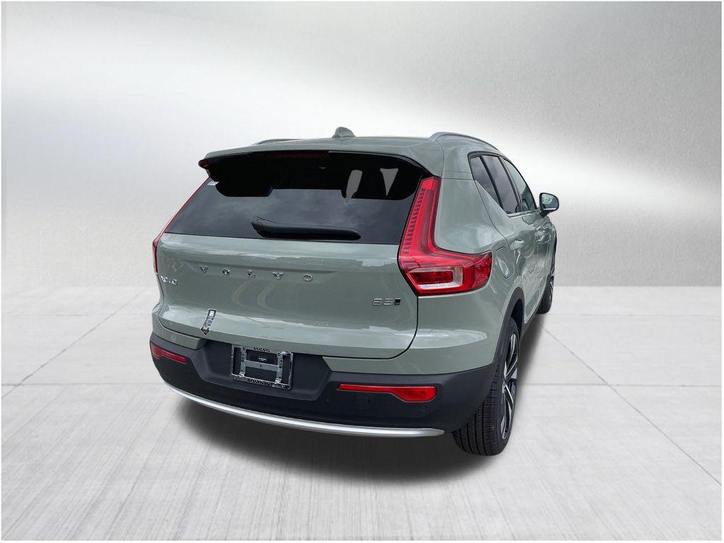 new 2025 Volvo XC40 car, priced at $48,490