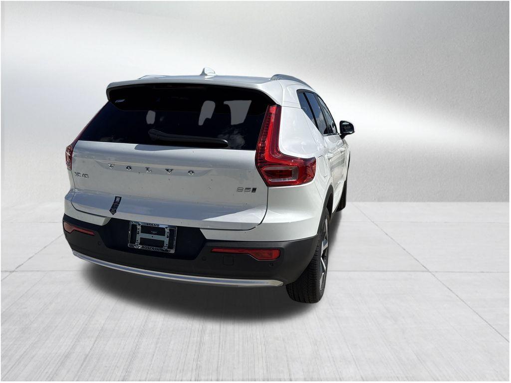 new 2025 Volvo XC40 car, priced at $43,965