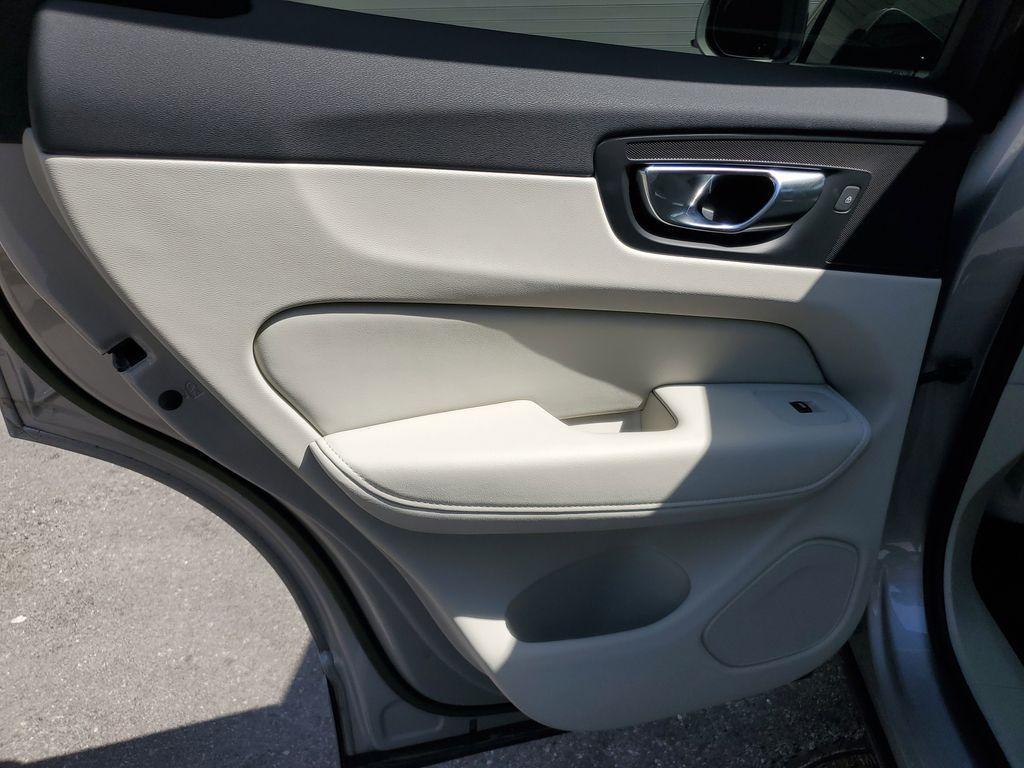 used 2022 Volvo XC60 car, priced at $33,490