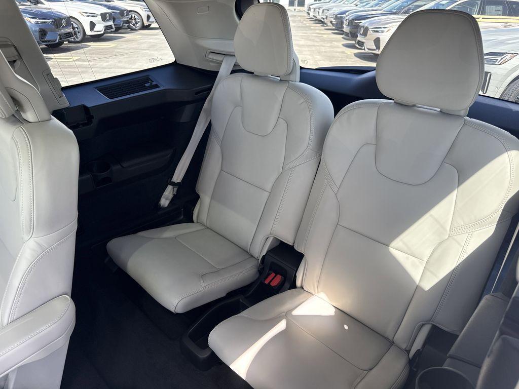 new 2026 Volvo XC90 car, priced at $69,375