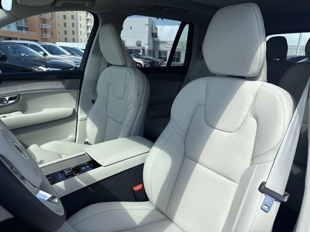 new 2026 Volvo XC90 car, priced at $69,375