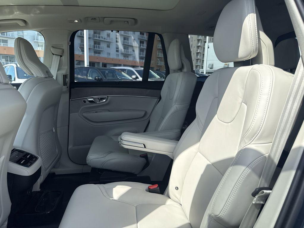new 2026 Volvo XC90 car, priced at $69,375