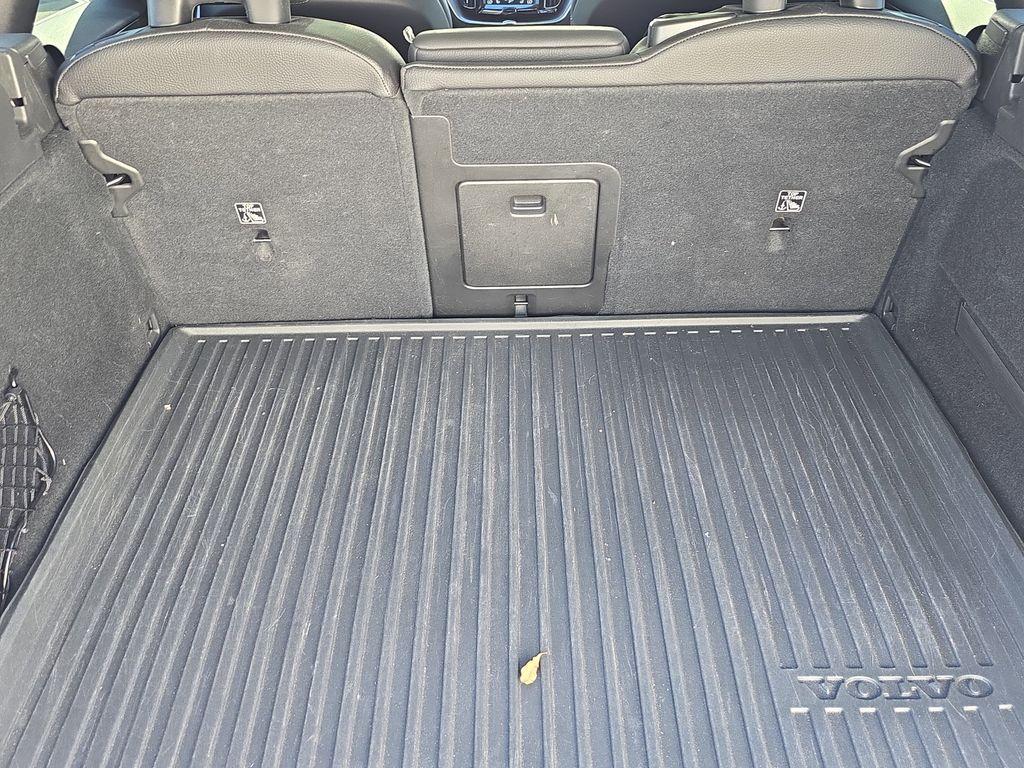 used 2019 Volvo XC60 Recharge Plug-In Hybrid car, priced at $24,490