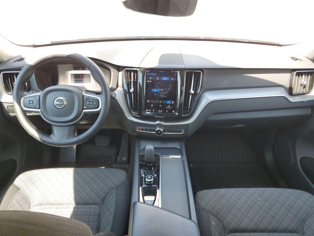 used 2023 Volvo XC60 car, priced at $32,990