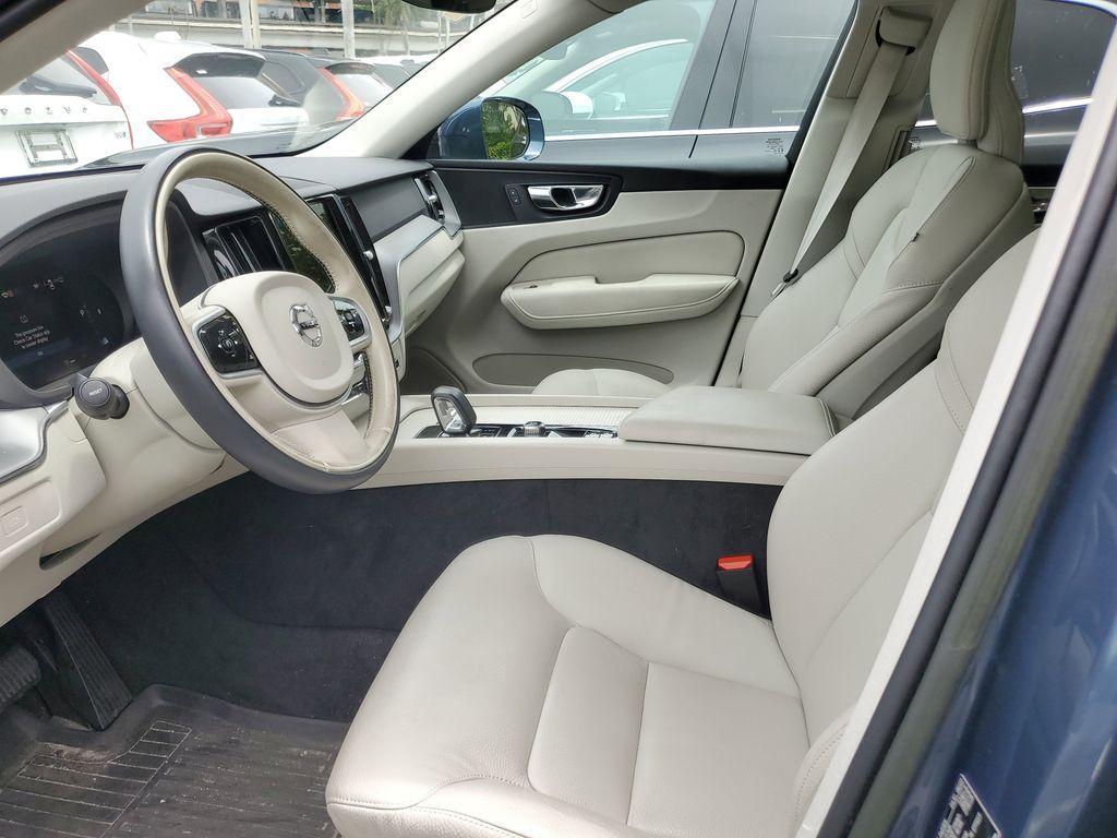 used 2023 Volvo XC60 car, priced at $31,490
