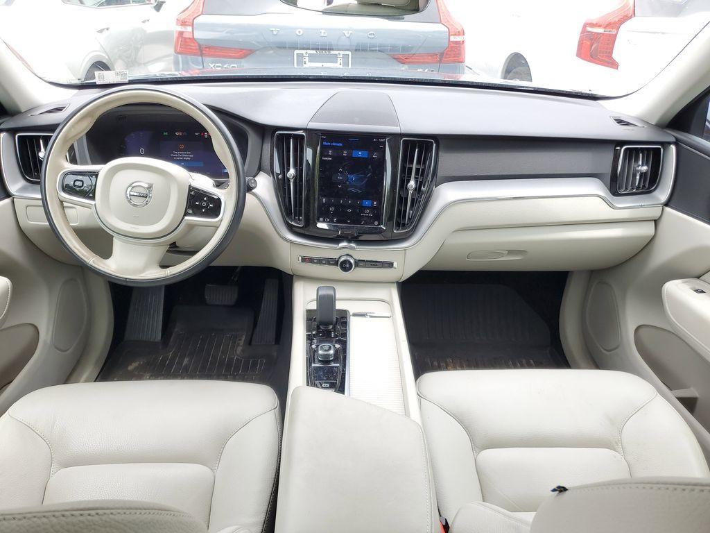 used 2023 Volvo XC60 car, priced at $31,490