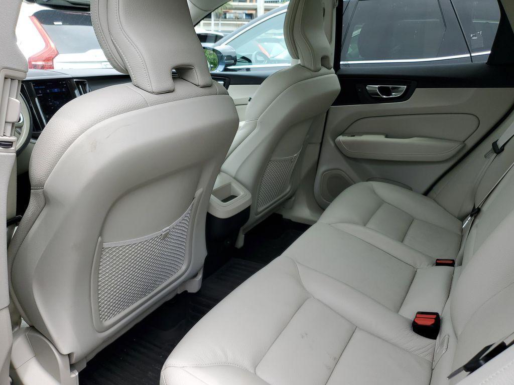 used 2023 Volvo XC60 car, priced at $31,490