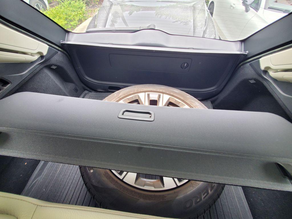 used 2023 Volvo XC60 car, priced at $31,490