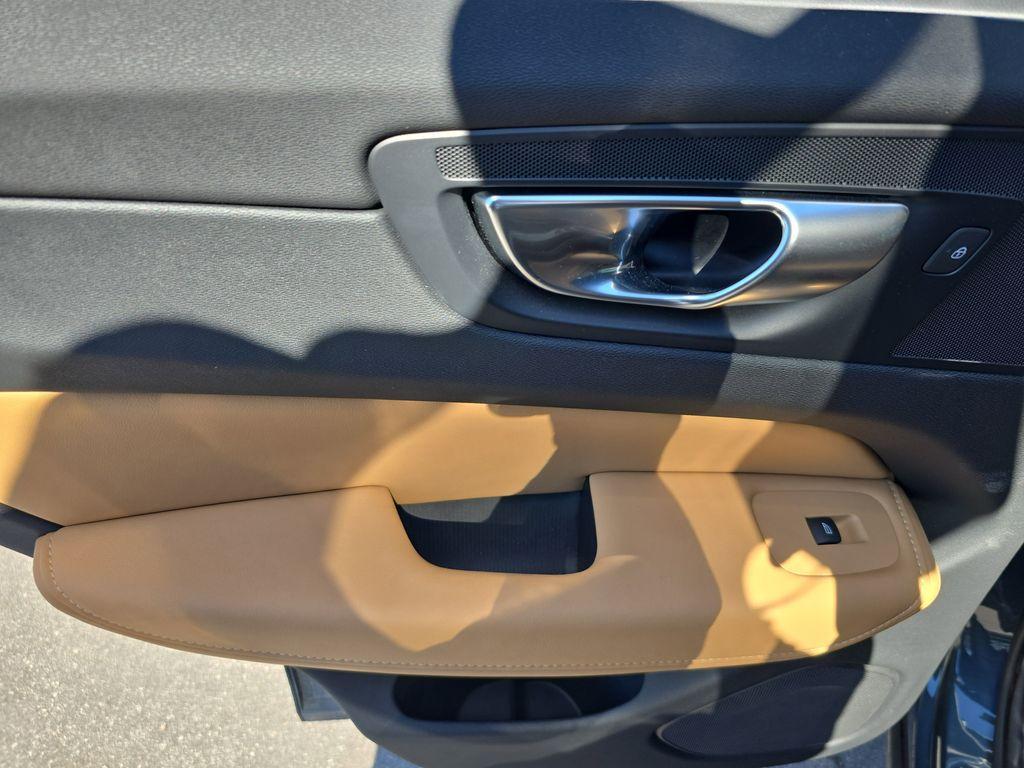 used 2024 Volvo XC60 car, priced at $39,490