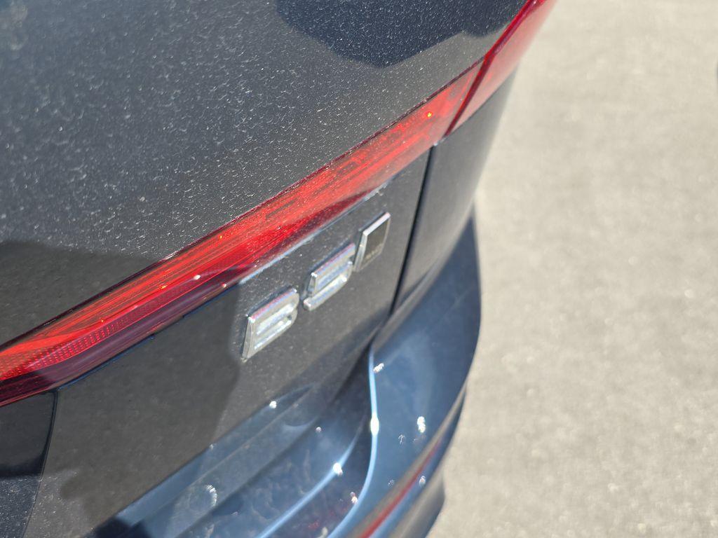used 2024 Volvo XC60 car, priced at $39,490