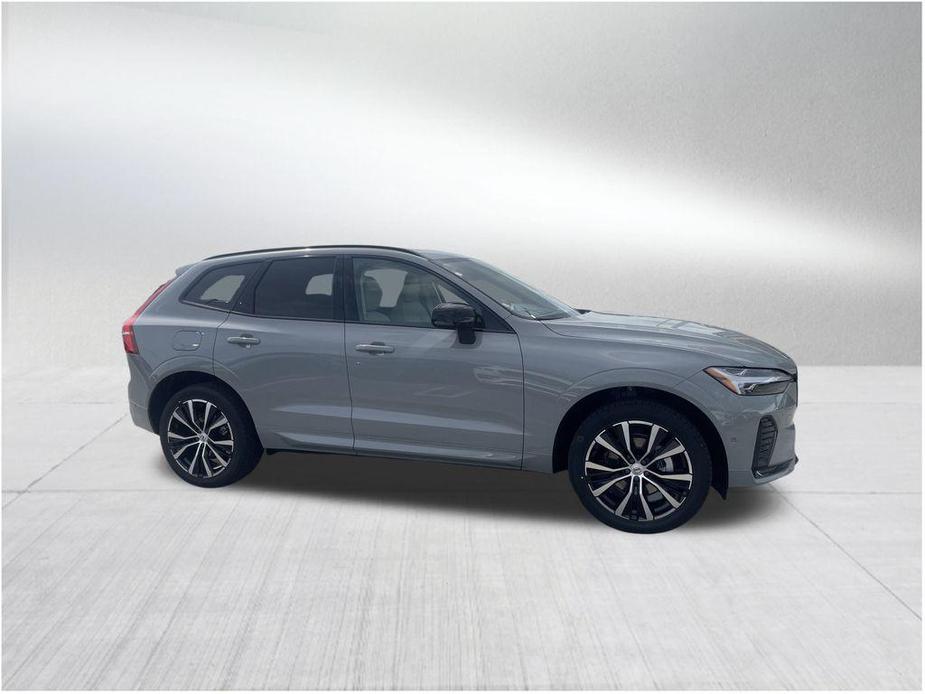 new 2025 Volvo XC60 car, priced at $52,585