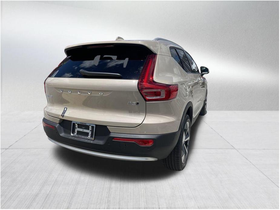 new 2025 Volvo XC40 car, priced at $46,095