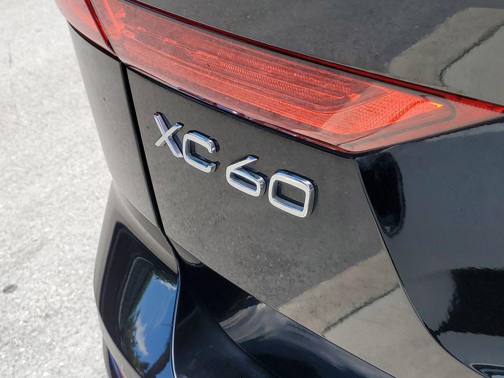 used 2024 Volvo XC60 Recharge Plug-In Hybrid car, priced at $43,990