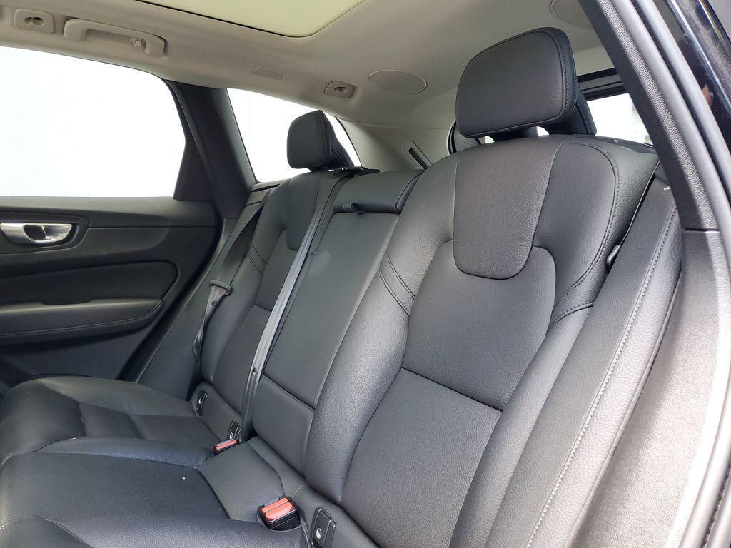 used 2024 Volvo XC60 Recharge Plug-In Hybrid car, priced at $43,990