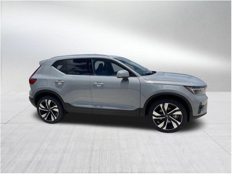 new 2025 Volvo XC40 car, priced at $48,540