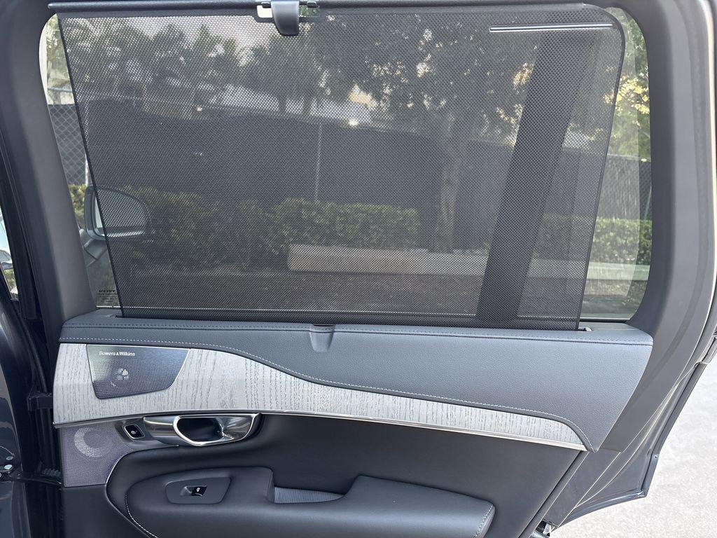 new 2025 Volvo XC90 car, priced at $61,575