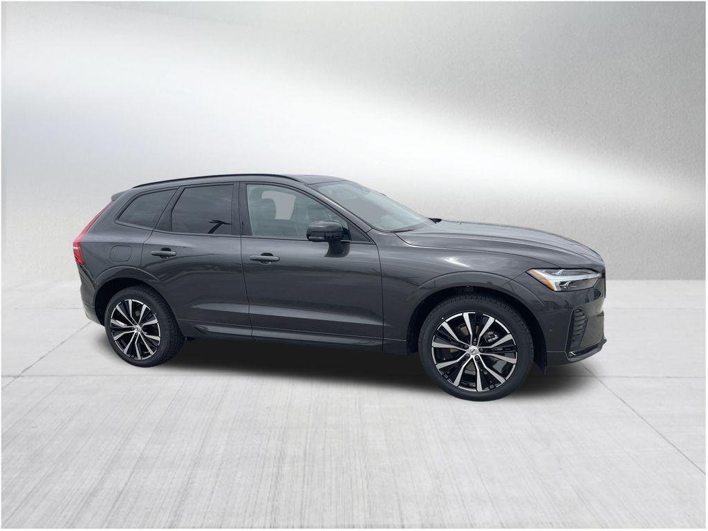 new 2025 Volvo XC60 car, priced at $53,270