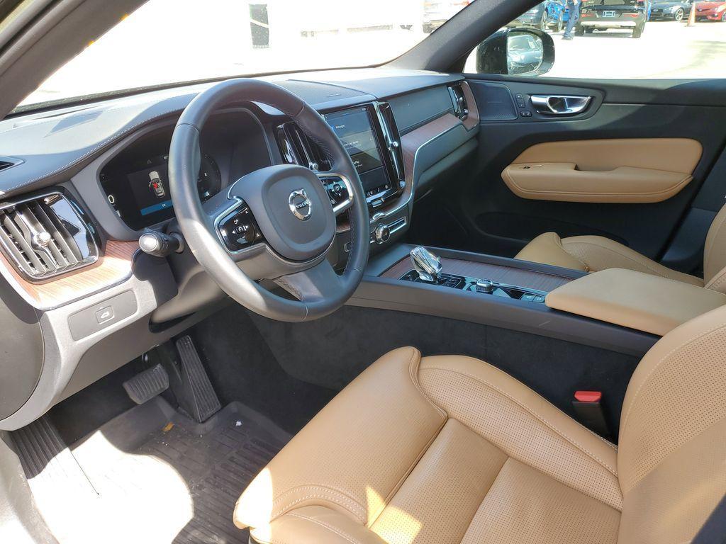 used 2023 Volvo XC60 car, priced at $41,990