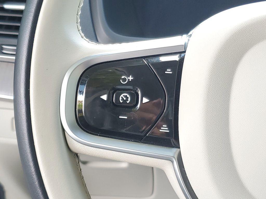 used 2025 Volvo XC90 Plug-In Hybrid car, priced at $59,490