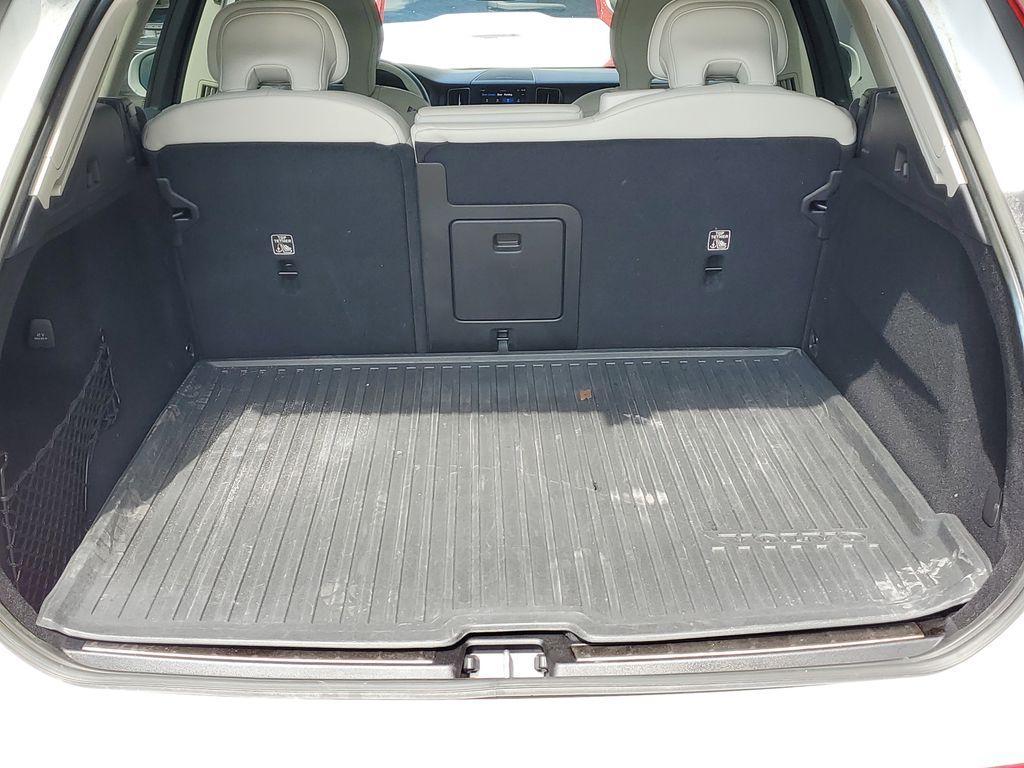 used 2022 Volvo XC60 car, priced at $33,990