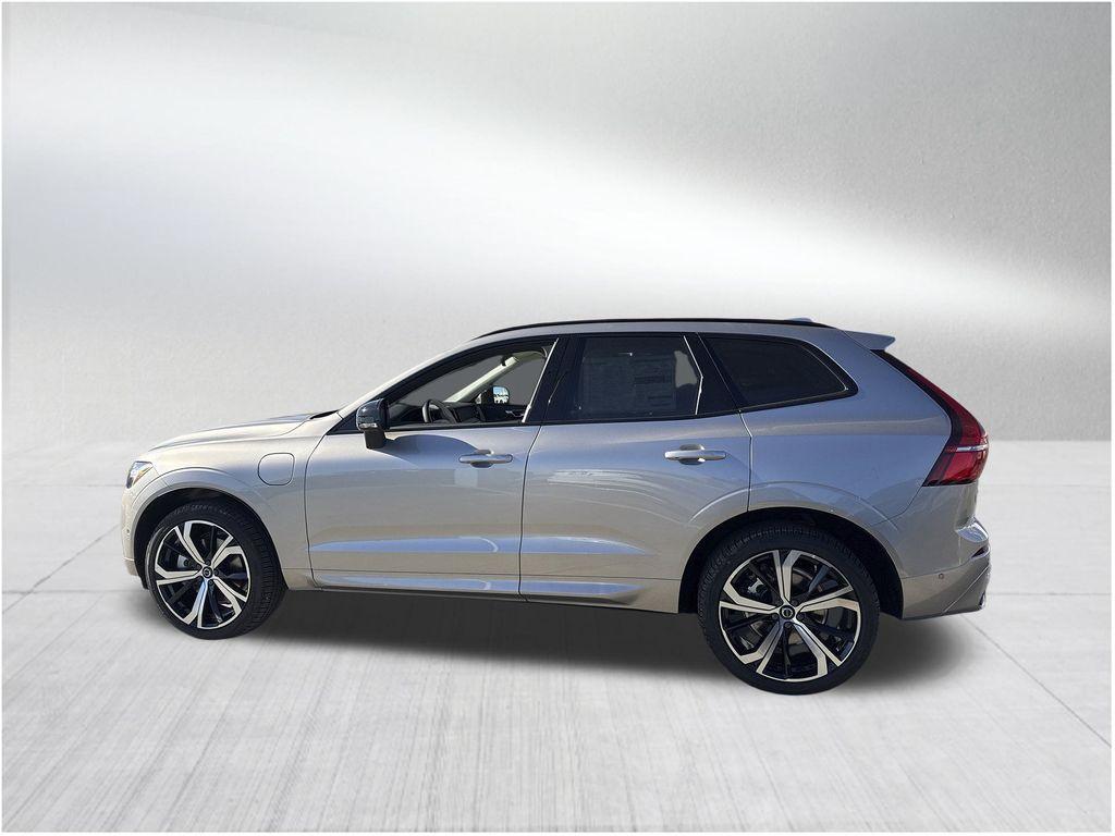 new 2025 Volvo XC60 Plug-In Hybrid car, priced at $67,485