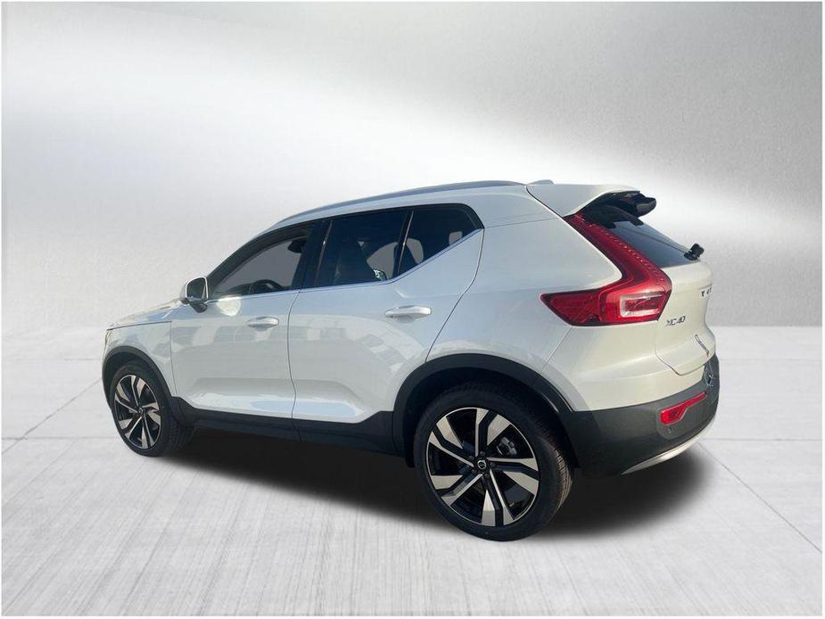 new 2024 Volvo XC40 car, priced at $47,730