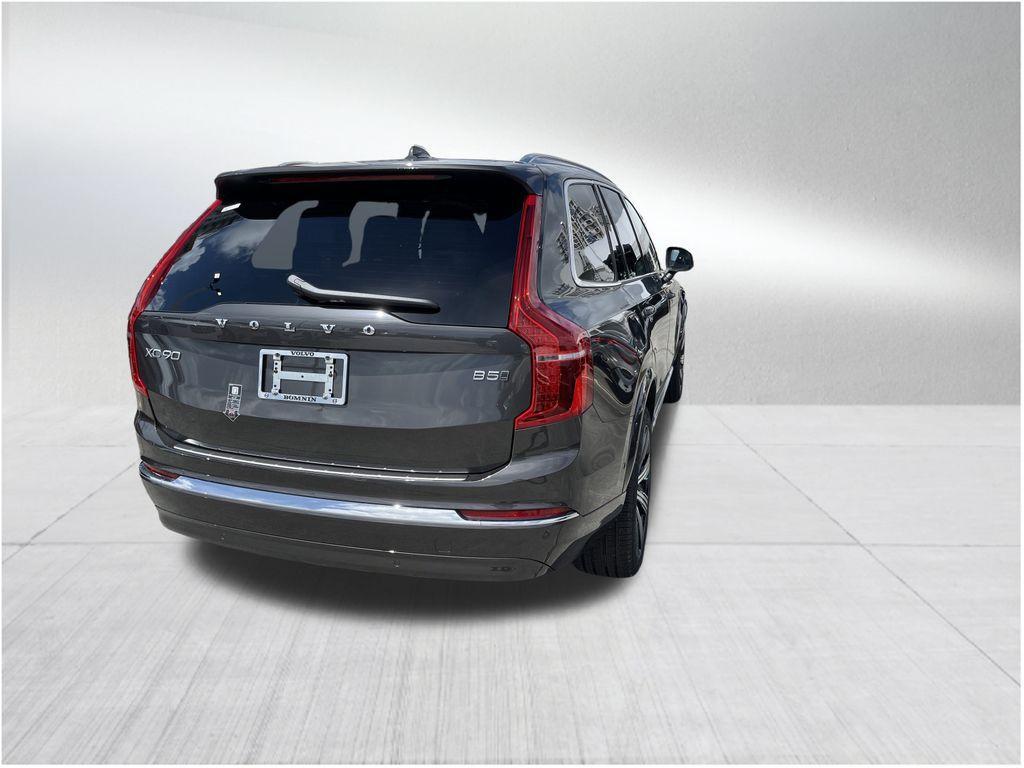 new 2025 Volvo XC90 car, priced at $60,965