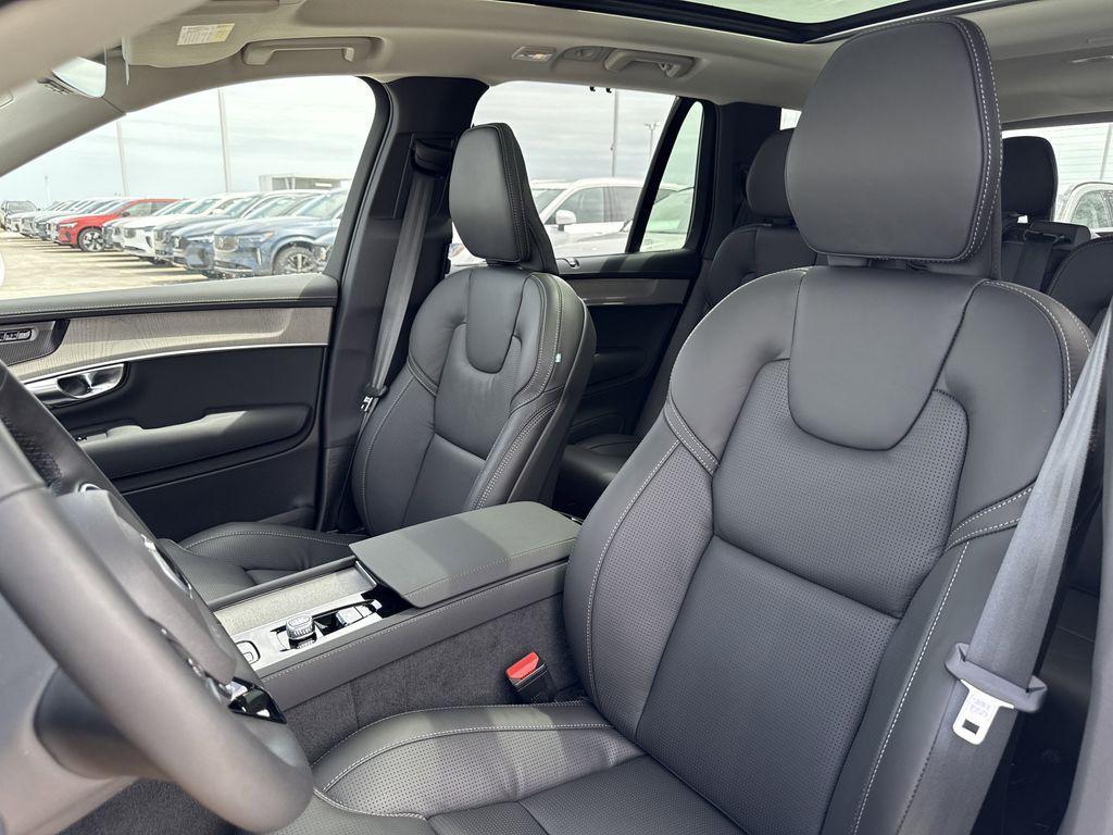 new 2025 Volvo XC90 Plug-In Hybrid car, priced at $81,405