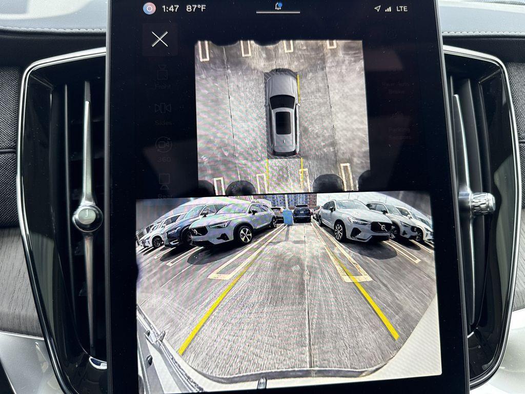 new 2025 Volvo XC90 Plug-In Hybrid car, priced at $81,405