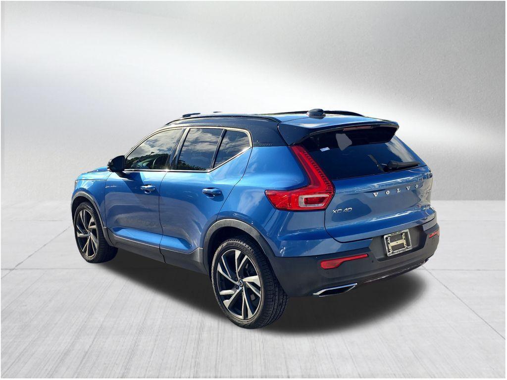 used 2020 Volvo XC40 car, priced at $23,490