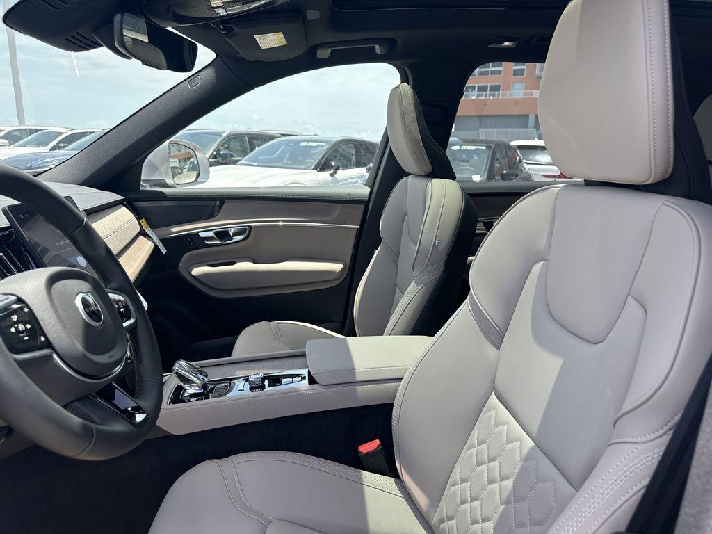 new 2026 Volvo XC90 car, priced at $70,825