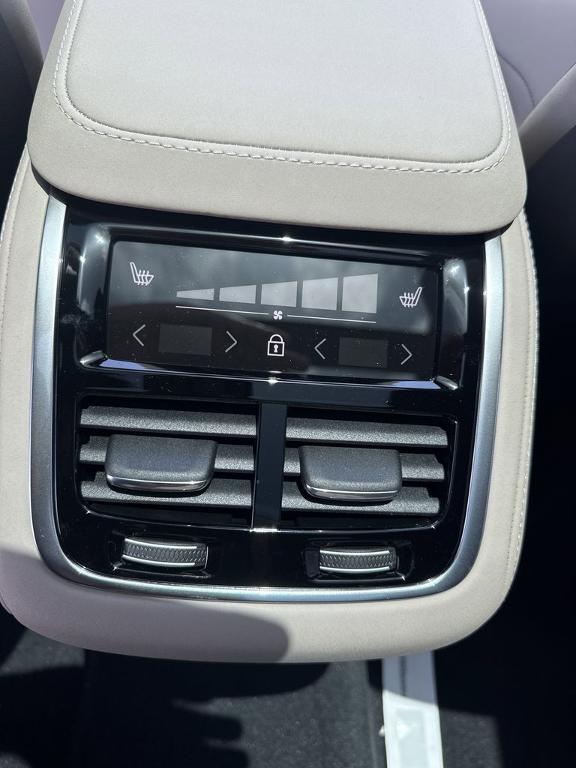 new 2026 Volvo XC90 car, priced at $70,825