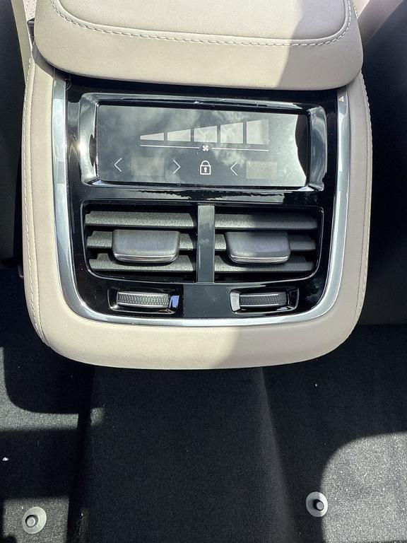 new 2025 Volvo XC90 car, priced at $60,545