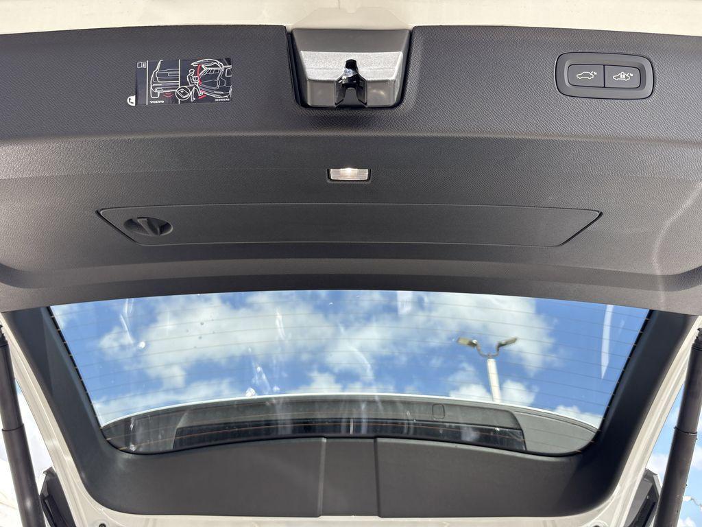 new 2026 Volvo XC90 car, priced at $71,655