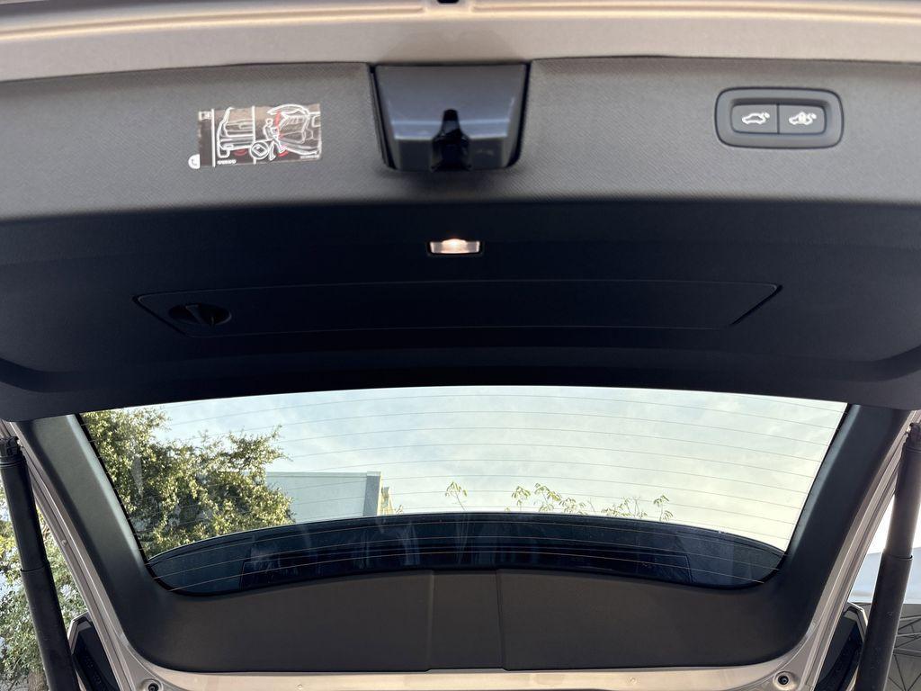 new 2026 Volvo XC90 Plug-In Hybrid car, priced at $78,375