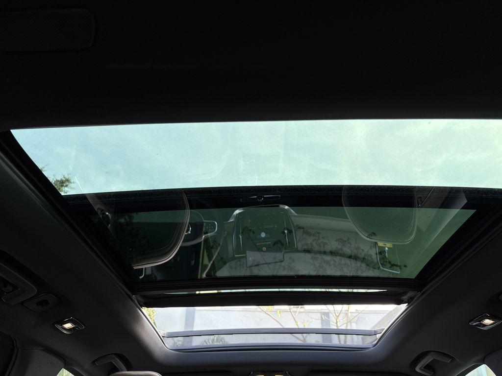 new 2026 Volvo XC90 Plug-In Hybrid car, priced at $78,375