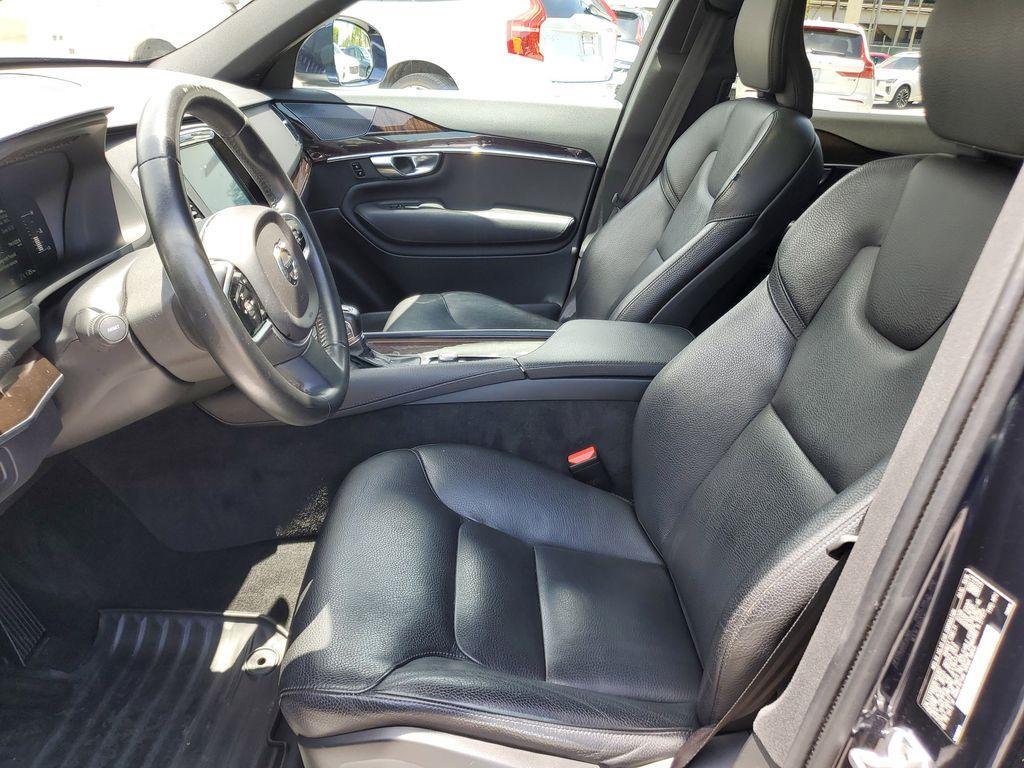 used 2019 Volvo XC90 car, priced at $18,990