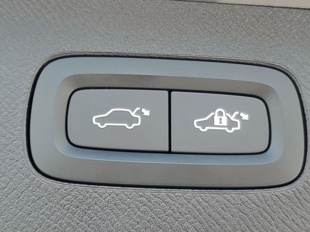 used 2024 Volvo XC90 car, priced at $47,990