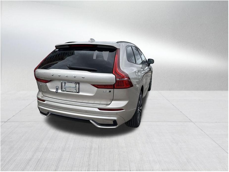 new 2025 Volvo XC60 car, priced at $52,585