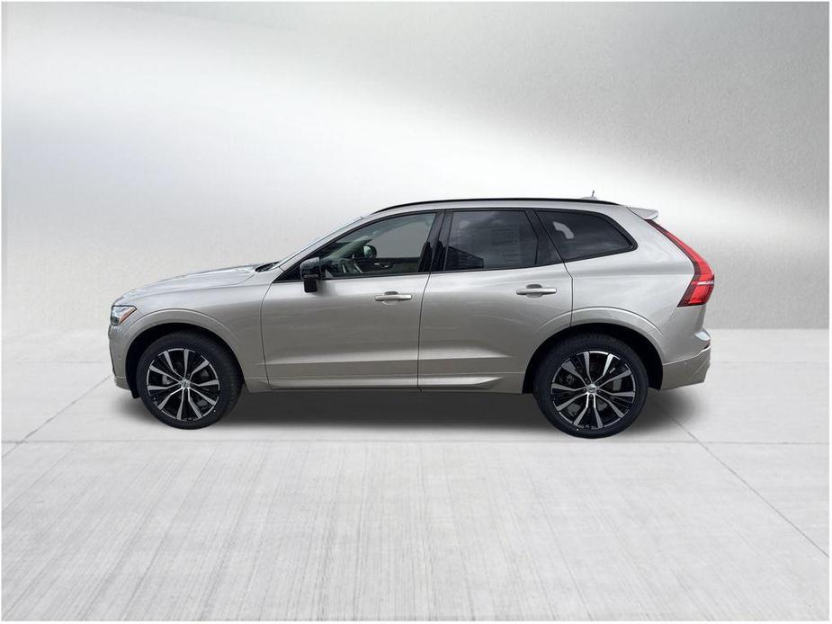 new 2025 Volvo XC60 car, priced at $52,585