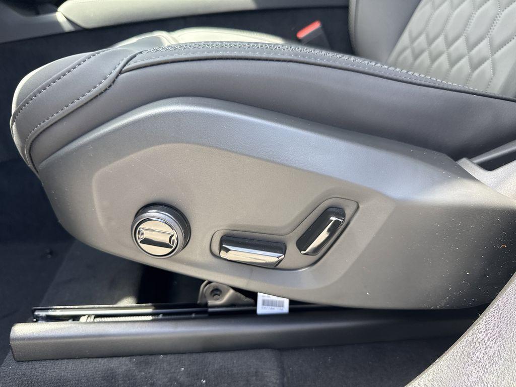 new 2025 Volvo XC90 car, priced at $67,655