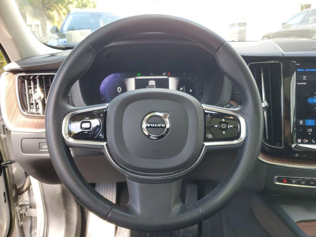 used 2023 Volvo XC60 car, priced at $38,490