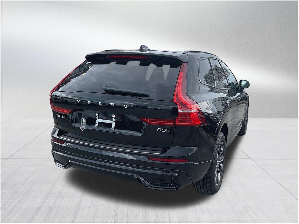 new 2025 Volvo XC60 car, priced at $46,525