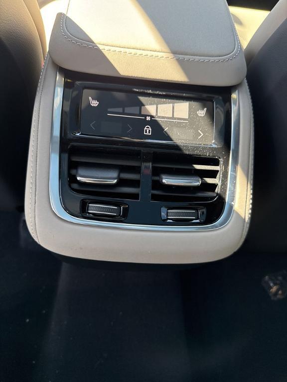 new 2025 Volvo XC90 car, priced at $65,555