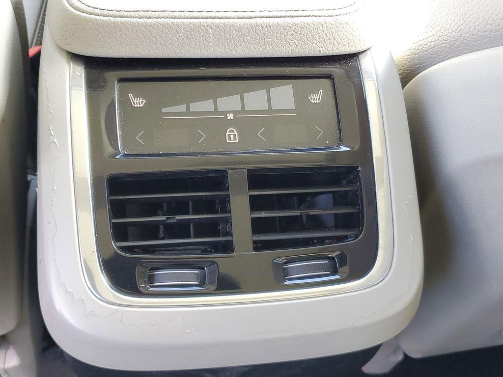 used 2020 Volvo XC90 car, priced at $26,990