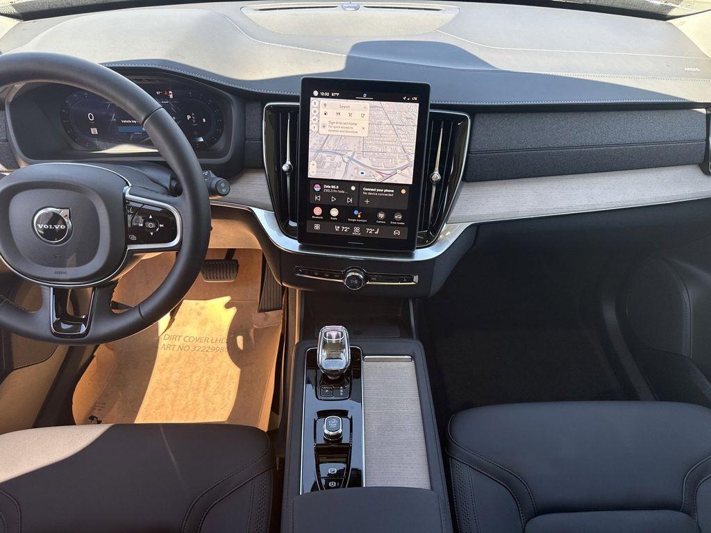 new 2025 Volvo XC90 car, priced at $63,945