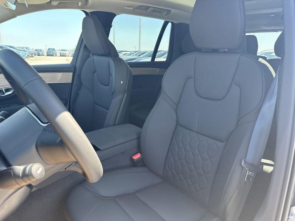 new 2025 Volvo XC90 car, priced at $63,945
