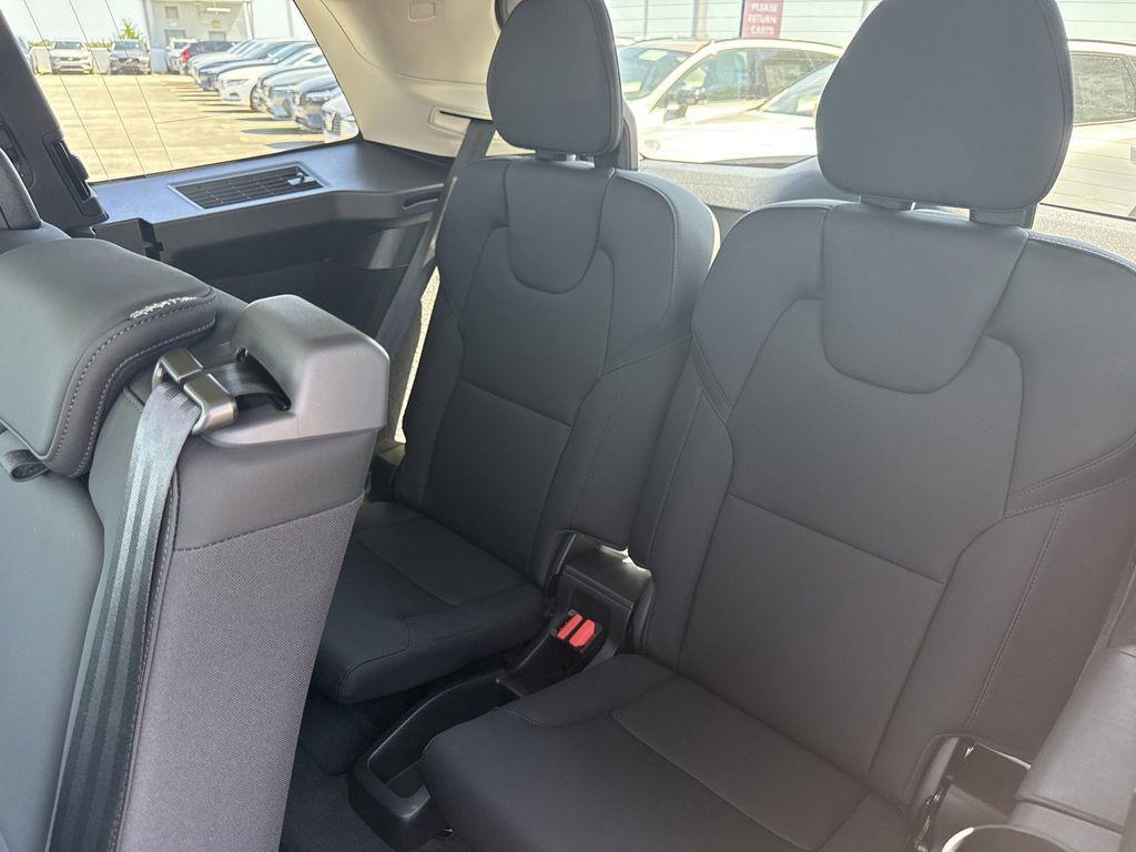 new 2025 Volvo XC90 car, priced at $63,945